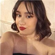 Soy graduada en comercio Internacional y me apasiona el trato con niños